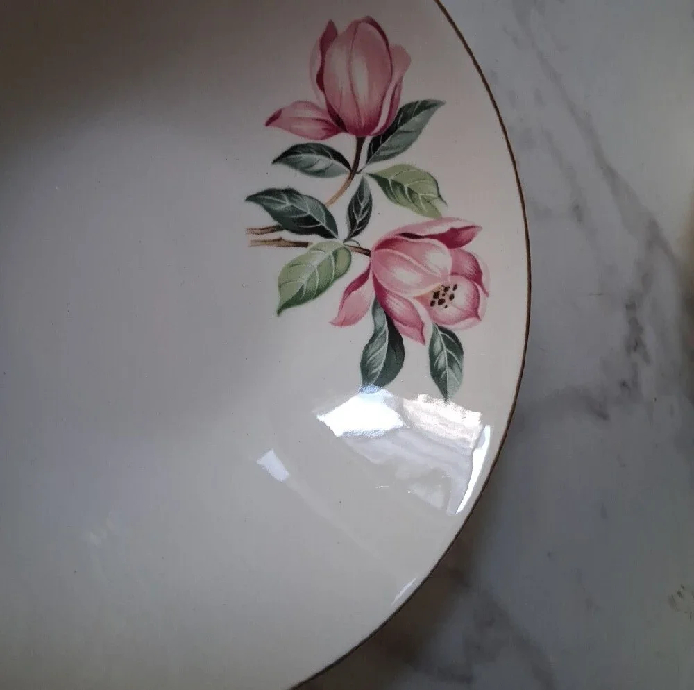 Set of 8 Vintage Homer Laughlin Rhythm Pink Magnolia 5 3/8